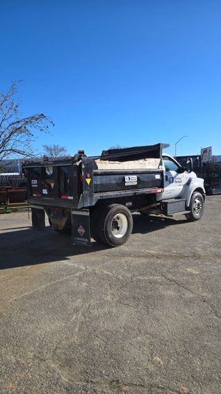 2019 Ford F750 Single Axle Dump Truck $55,000 (Modesto, CA)
