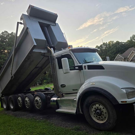 2016 Kenworth T880 Quint Axle Dump Truck $120,000 (Middlesex, NC)