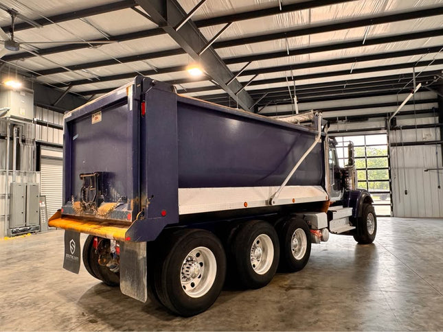 2020 International HX 520 Triaxle Dump Truck 139,500 (Pell City, AL)