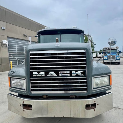 2000 Mack CL713 Quint Axle Dump Truck $45,950 (Fort Mill, SC)