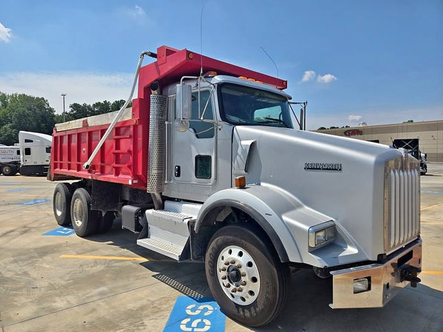 2013 Kenworth T800 Tandem Axle Dump Truck $79,950 (Dallas, TX)