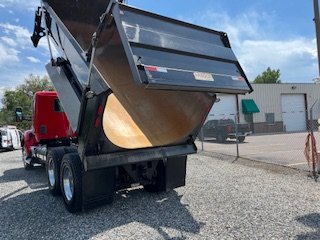 2019 Kenworth T880 Tandem Axle Dump Truck $110,000 (Denver, CO)