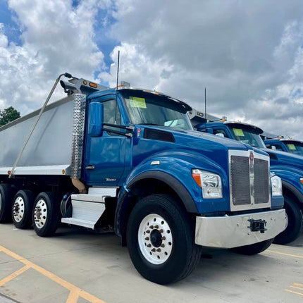 2020 Kenworth T880 Quad Axle Dump Truck $124,950 (Fort Mill, SC)