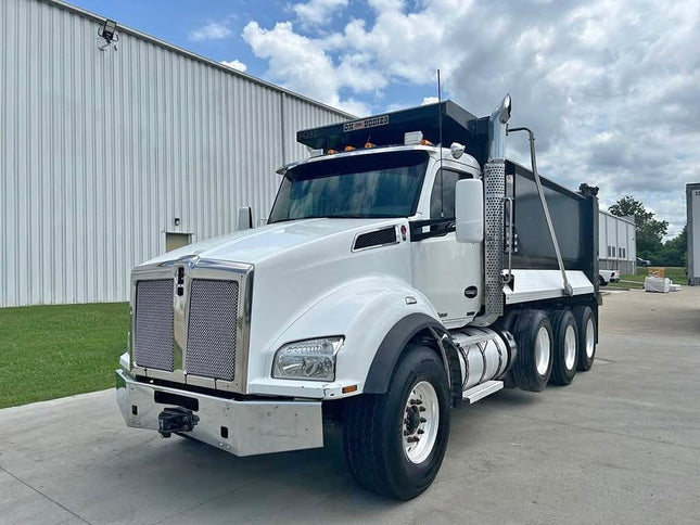 2019 Kenworth  T880 Triaxle Dump Truck $159,950 (Murfreesboro, TN)