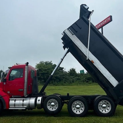 2018 Kenworth T880 Triaxle Dump Truck $149,950 (Des Moines, IA)