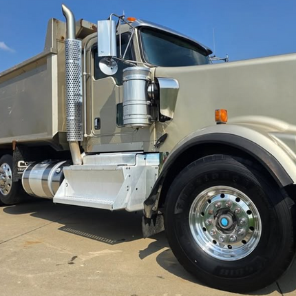 2011 Kenworth W900L Tri Axle $99,950.00 (Springdale, AR)