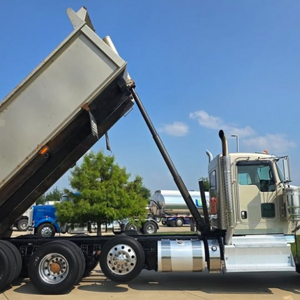 2011 Kenworth W900L Tri Axle $99,950.00 (Springdale, AR)